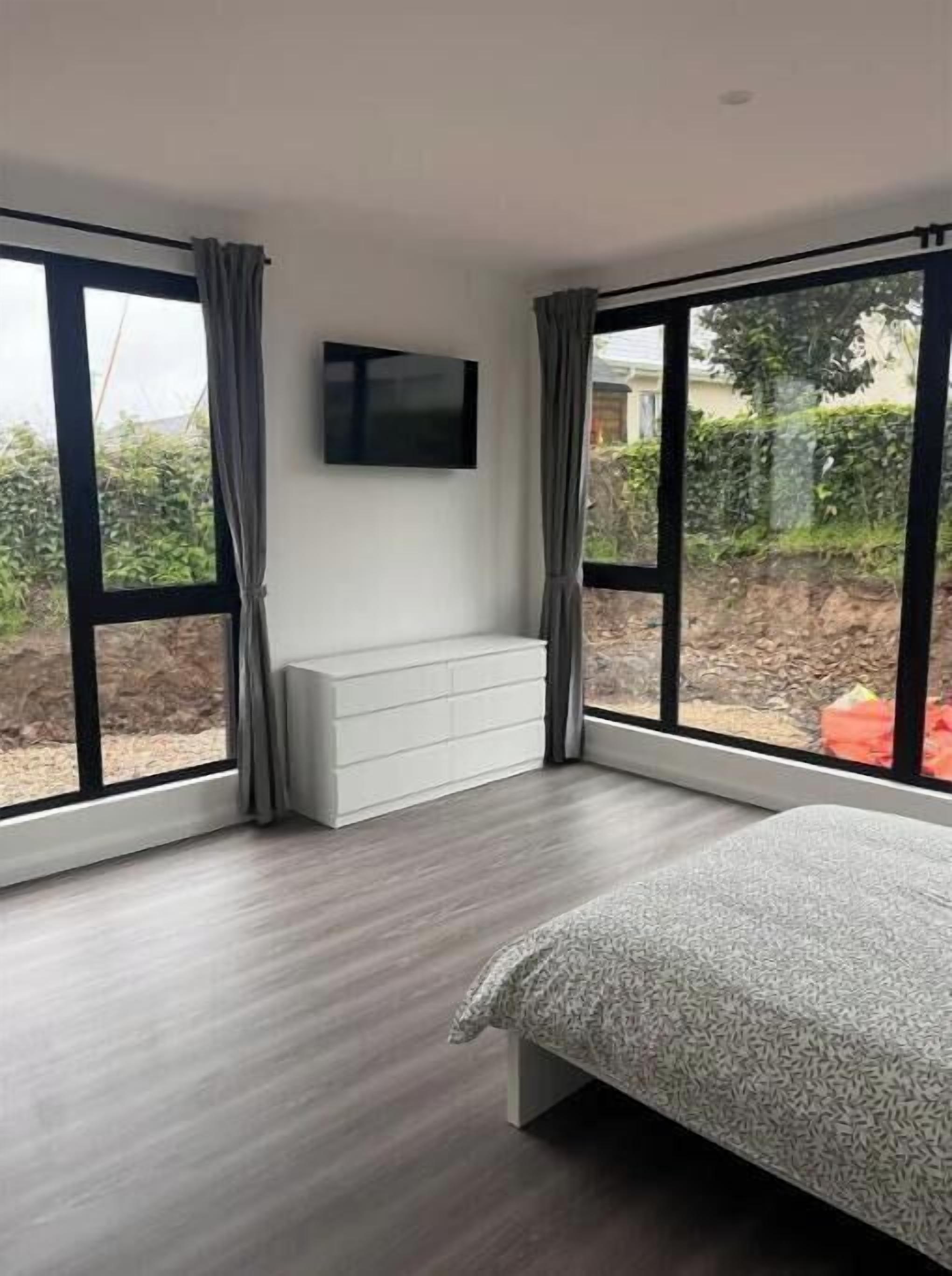 3 chambres, fer et planche à repasser, Wi-Fi, draps fournis