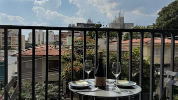Departamento exclusivo | Restaurante al aire libre