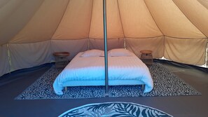1 quarto, roupa de cama