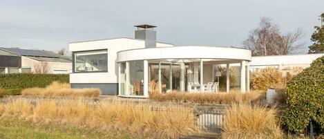 House | Exterior