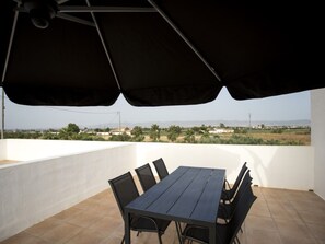 Dining - Belvilla by OYO Casa Lumbreras (Puerto Lumbreras)
