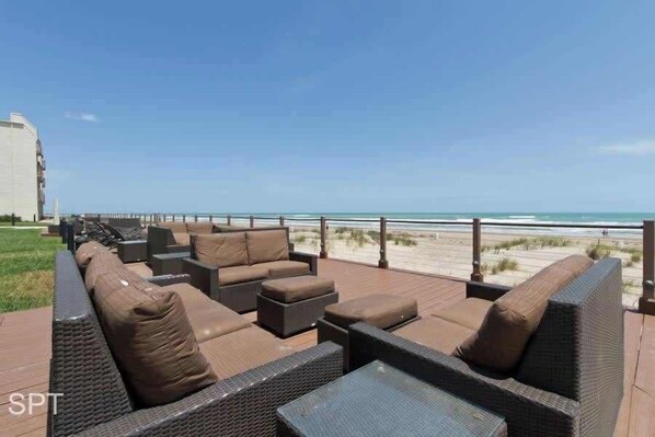 Condo, Multiple Beds, Patio, Garden View (Bahia Mar 418) | Property grounds