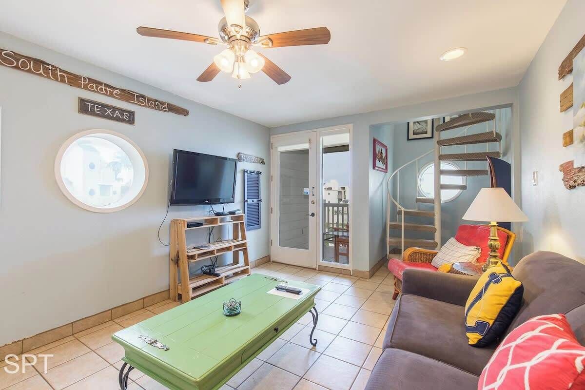 Condo, Multiple Beds, Balcony, Ocean View (Bahia Mar 478F) | Living area | 42-inch flat-screen TV with digital channels