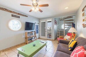 Condo, Multiple Beds, Balcony, Ocean View (Bahia Mar 478F) | Living area | 42-inch flat-screen TV with digital channels - Bahia Mar 478f (South Padre Island)