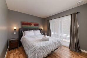 3 室のベッドルーム、WiFi