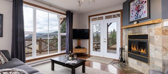 Condo 120B: Hot Tub Views & Winter Comfort