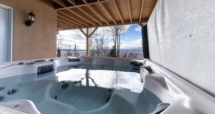 Condo 120B: Spacious, Spa, River Views