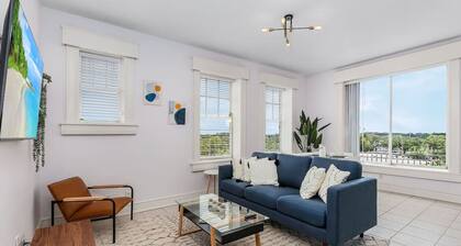 Casa Palma: Historic apt in the BEST spot downtown