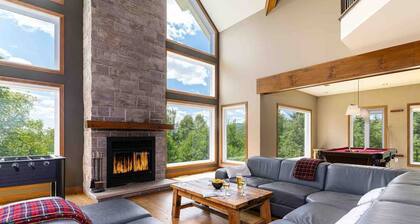 Chalet 66: Stunning Views, Hot Tub & Games Lounge