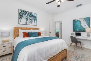 2 bedrooms, desk, iron/ironing board, free WiFi