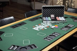 Spielezimmer