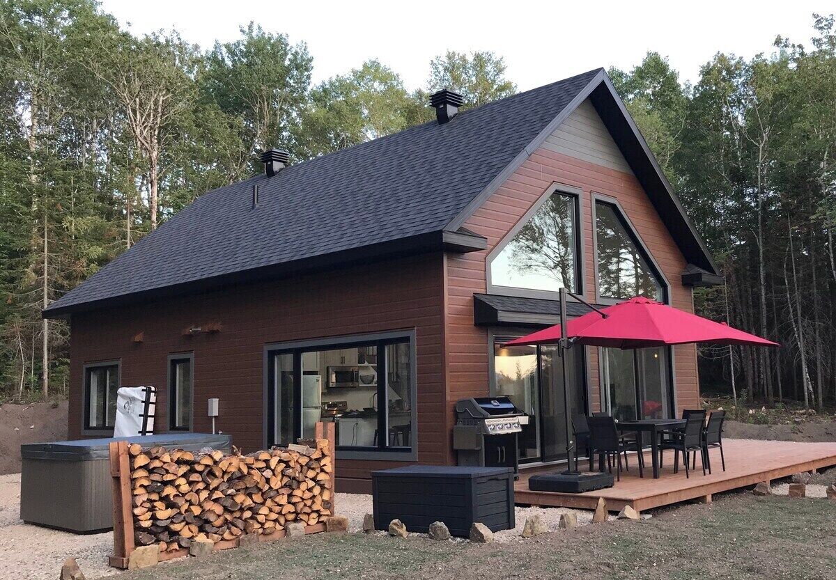 Your private Charlevoix retreat awaits!