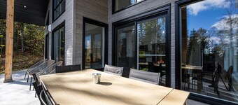 Nordik 126: Serenity, Spa, and Scenic Views Await!