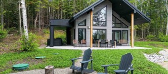 Nordik 126: Winter Hot Tub Sanctuary in Charlevoix