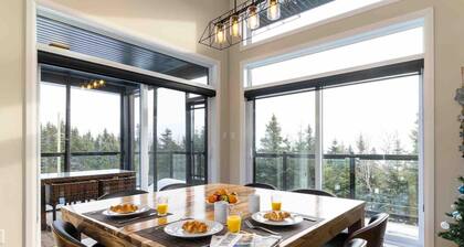 Chalet Bleu 6 | Summer Retreat with Scenic Views