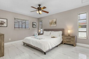 3 chambres, fer et planche à repasser, lit parapluie, Wi-Fi gratuit