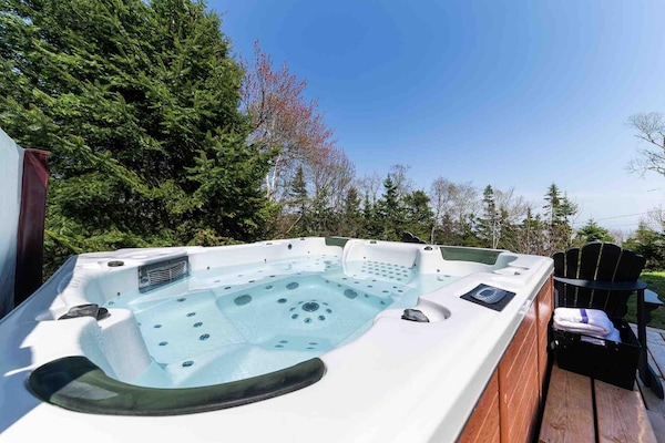Relax, refresh, and make the most of the great outdoors.