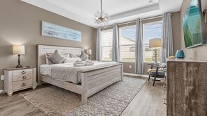 7 bedrooms, desk, iron/ironing board, travel crib