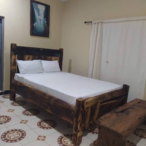 Old Moshi Road Apartment

