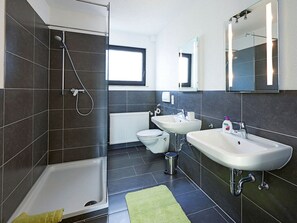 House | Bathroom - Rheinflair Comfortable Holiday Residence (Kamp-Bornhofen)