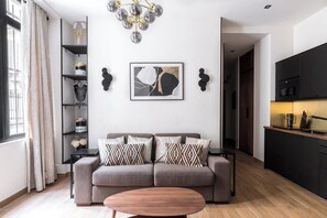 Televisio, työhuone