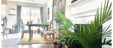 تناول الطعام