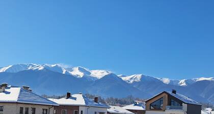 Guest house ''Bozhana" is in a small town at the foot of Pirin mountain.