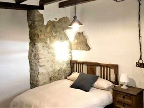 Cottage | 5 kamar tidur dan dilengkapi dengan perabotan berbeda-beda