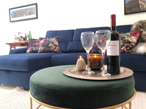Dining - Holiday Home With Private Pool in Matacaes (Torres Vedras)