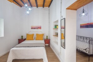 2 bedrooms, iron/ironing board, free WiFi, bed sheets - Agaete Botanic - Rooftop Solarium (Agaete)