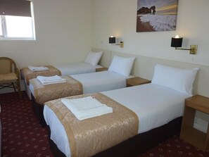 Superior Studio, Multiple Beds, Kitchenette, City View | Iron/ironing board, free WiFi - Serenity Hotel (Bournemouth)