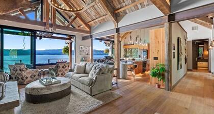 Lake Retreat: Skyfall Ranch! Located on Lake Coeur d'Alene