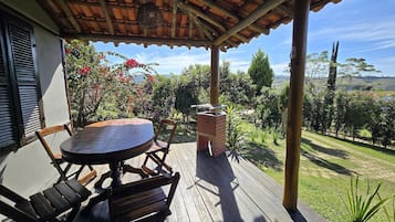 Chalet | Outdoor dining