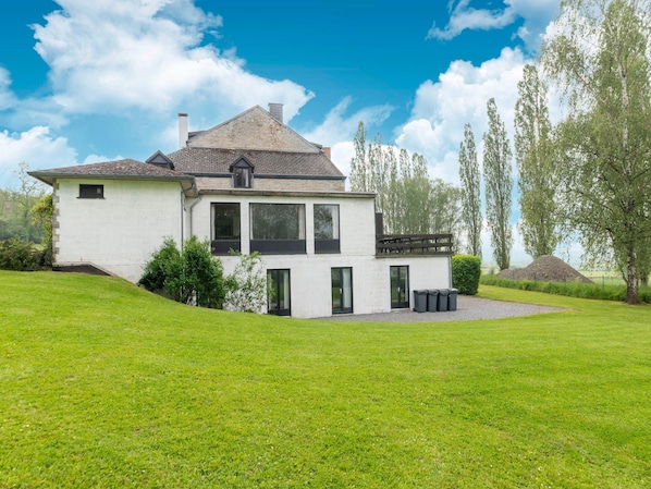House | Exterior