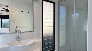 Shower - 14 Manooka Drive - Rainbow Beach. Stylish beach house. (Rainbow Beach)