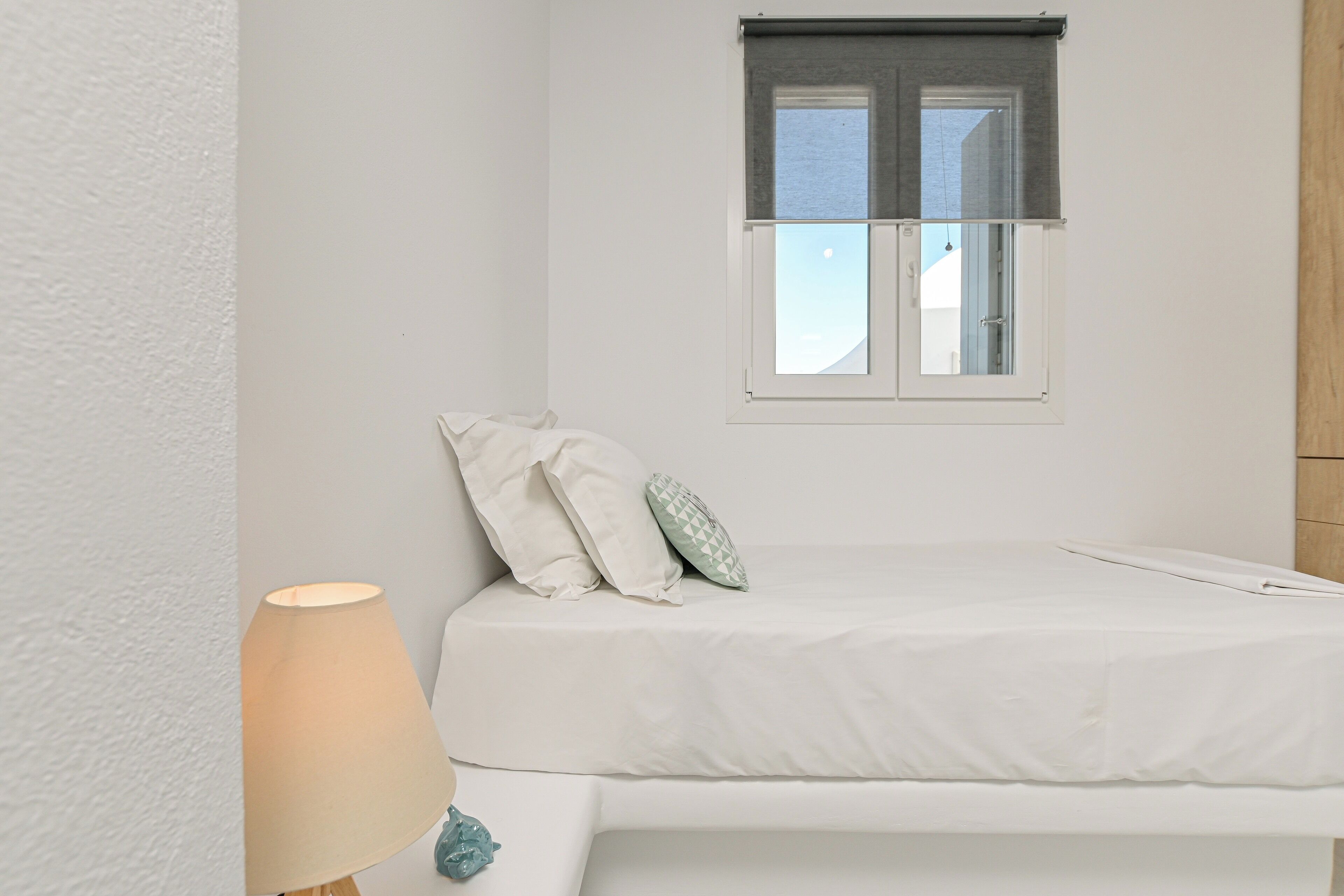 3 slaapkamers, een strijkplank/strijkijzer, reisbedje, wifi