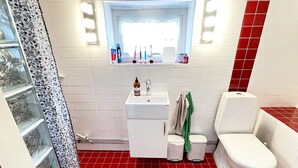 Bathroom - 9 Person Holiday Home in Hoganas (Hoganas)