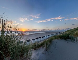 View from property - New Thatched Villa Near the Beach (De Koog)