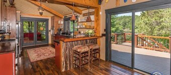 Sandy Beach on O'Brien Lake. Sleeps 16