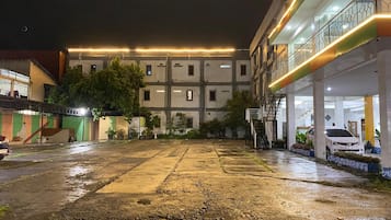 Aparcament gratuït a prop