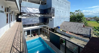 New Wijaya Hotel