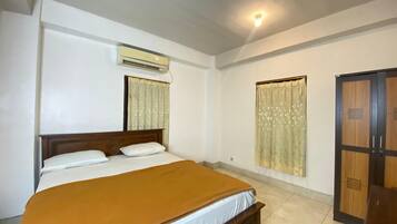 Kamar Double Superior, 1 Tempat Tidur Queen | Meja kerja, Wi-Fi gratis, dan seprai linen