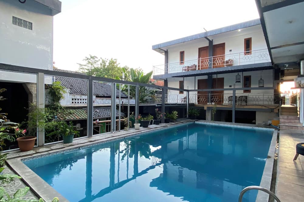 New Wijaya Hotel