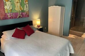 1 室のベッドルーム、アイロン / アイロン台、旅行用ベビーベッド、WiFi