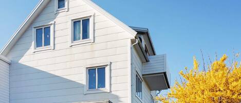 House | Exterior