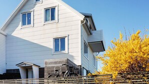 House | Exterior - 4 Person Holiday Home in Kungshamn (Kungshamn)