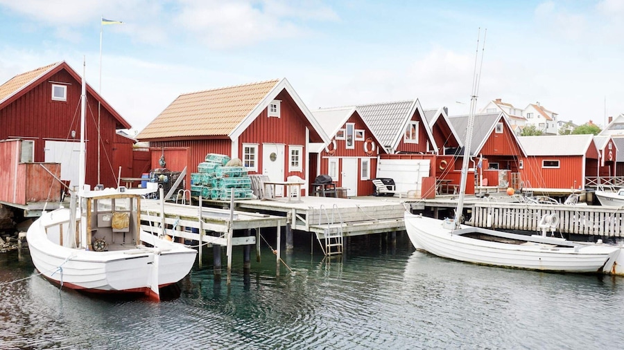 4 Person Holiday Home in Kungshamn-by Traum