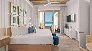 7 bedrooms, desk, iron/ironing board, free WiFi - Sports Lovers Dream - Steps to Beach - Gulf Views! (Sarasota)
