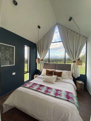 1 bedroom, iron/ironing board, bed sheets