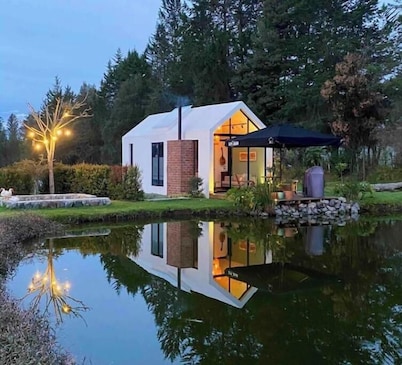 House with mountain views


